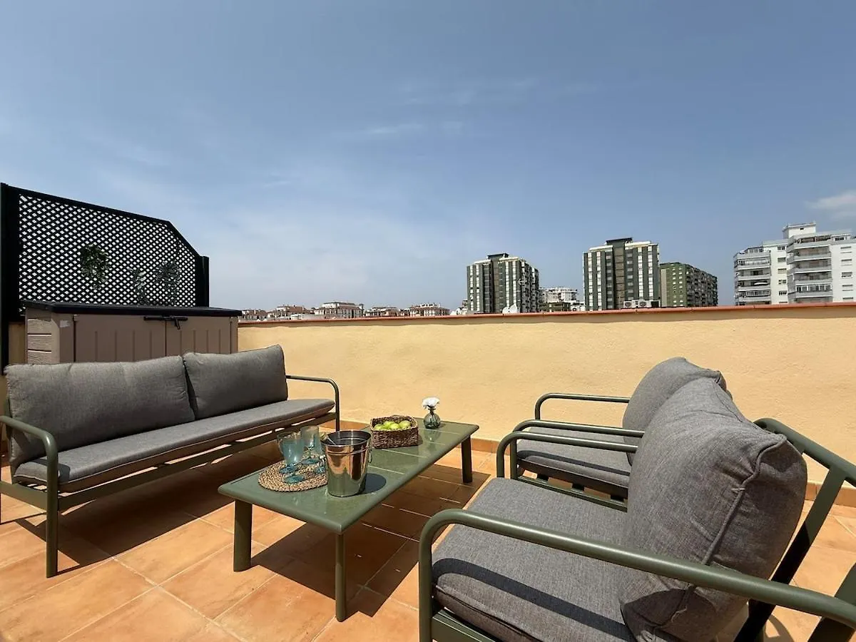 Sunny & Cosy Beach Penthouse フエンヒロラ スペイン